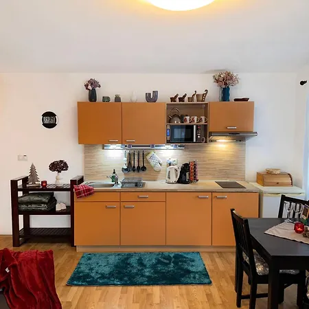 Nezabudka Vysoke Tatry, Samoobsluzny Pristup Cez Pin-kod, Parkovanie Zdarma Nova Lesna