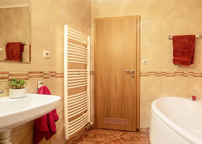 Nezabudka Vysoke Tatry, Samoobsluzny Pristup Cez Pin-kod, Parkovanie Zdarma Nová Lesná